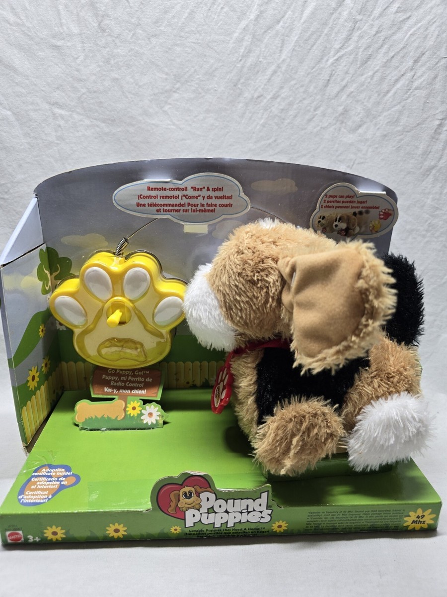 2006 Mattel Pound Puppies Go Puppy Go with Remote Walks- NEW IN