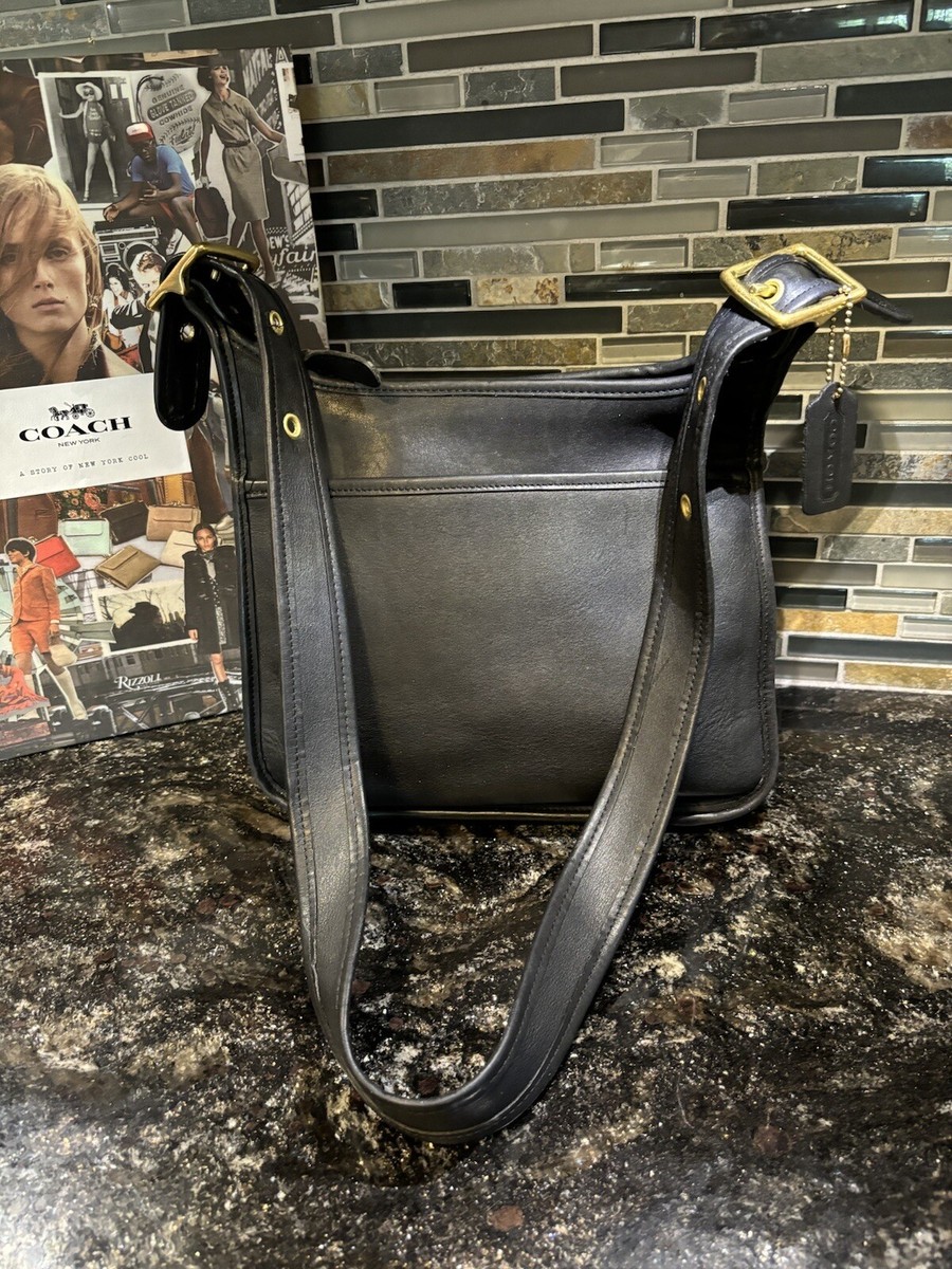 Coach Vintage 9966 Legacy Zip Shoulder Bag Black Glovetanned