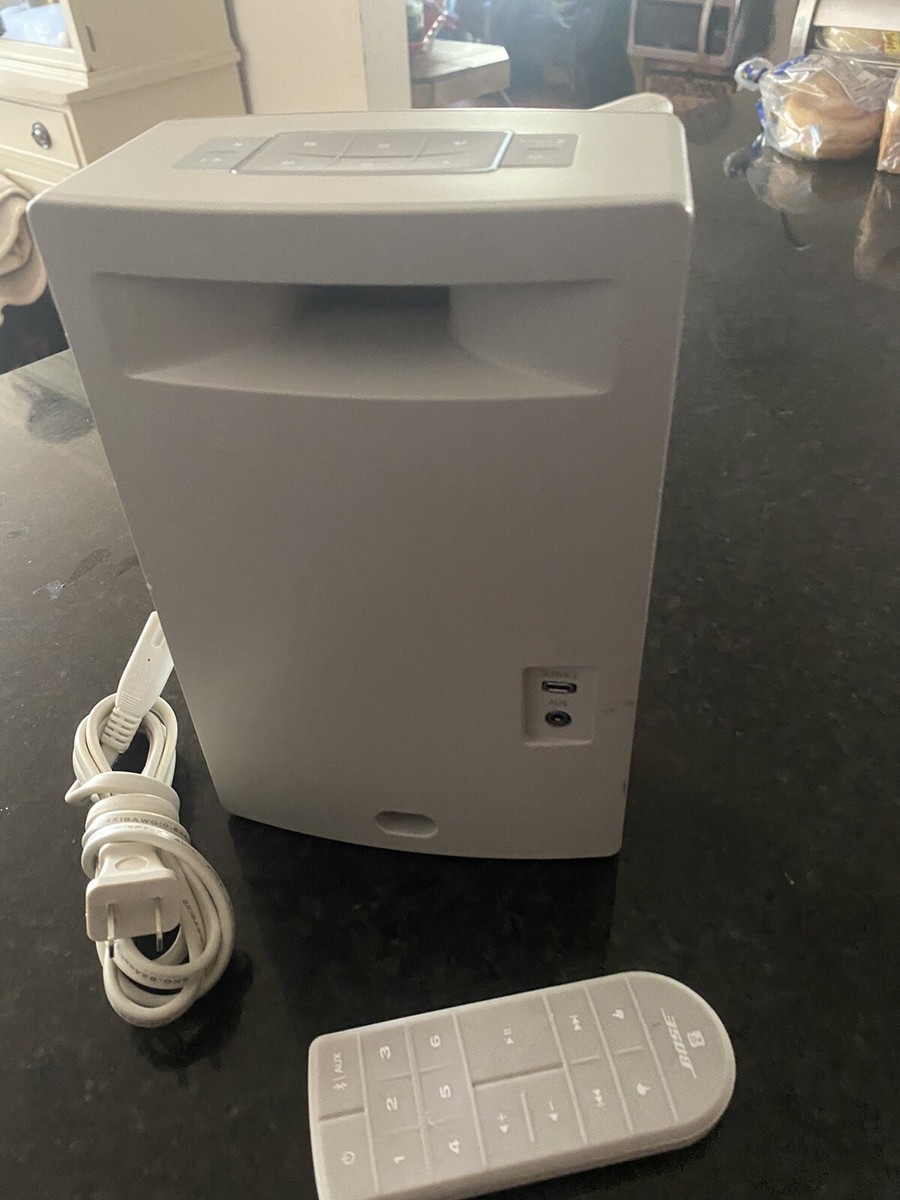 Bose SoundTouch 10 Wireless Speaker, Works with Alexa - White™ W