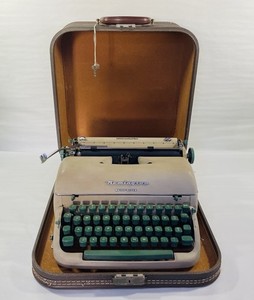 Remington Quiet Riter | eBay