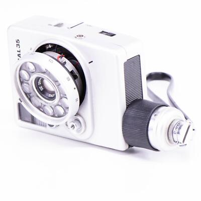 Canon Dial 35 Camera | SE 38mm 2.8 lens | Japan | 1963 | Not