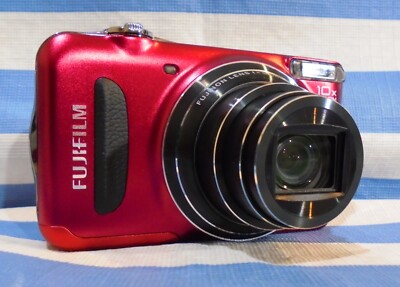Fujifilm FinePix T300 RED metallic,14MP,10x,f/3.4,3in from Japan