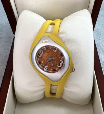 Nike watch triax wk0004 00s Y2K Rare Vintage. Yellow, Battery