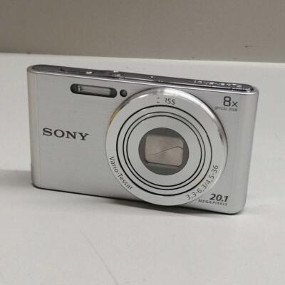 Sony Dsc-W830 CyberShot Compact Digital Camera 8x Optical Zoom
