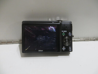 Nikon COOLPIX S570 12.0MP 5x Optical Zoom CCD Digital Camera 100