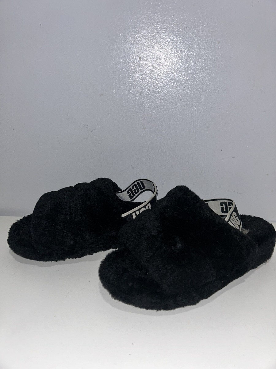 UGG WOMEN'S SUPER FLUFF SLIPPER -OPEN TOE- BLACK– SIZE 6 US – USED