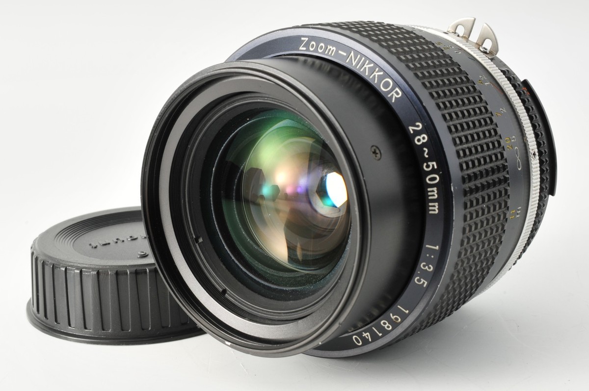 Nikon 28-50mm レンズ