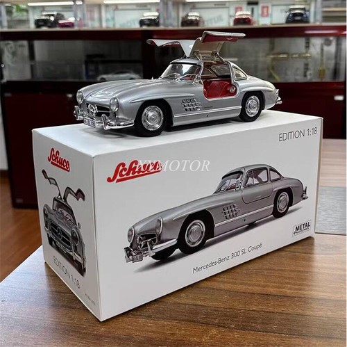 Schuco 1/18 Benz 300 SL Coupe W198 Gull Wing Gate Diecast Model
