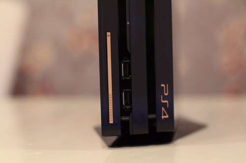 PlayStation 4 Pro 500 Million Limited Edition 2TB CUH-7100BA50 PS4