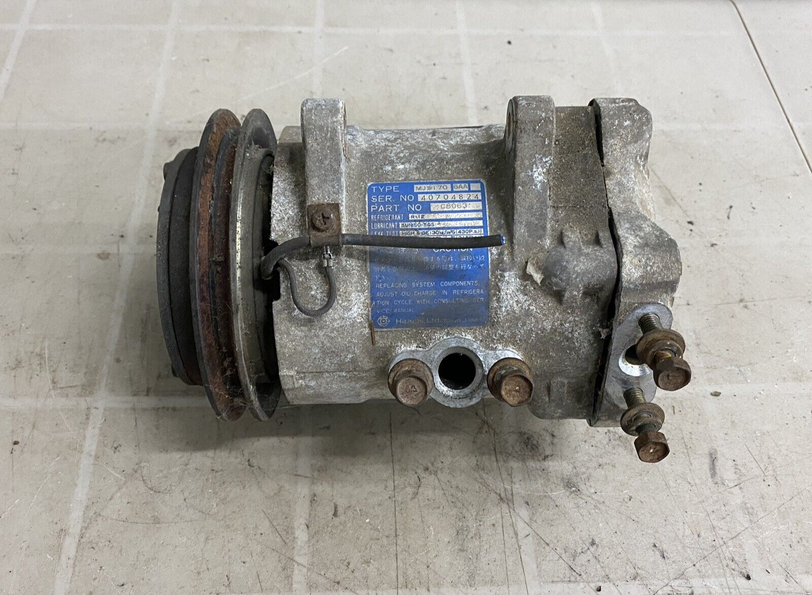 1984-86 Nissan 300ZX OEM Z31 NA AC Compressor Hitachi MJS170 6AA
