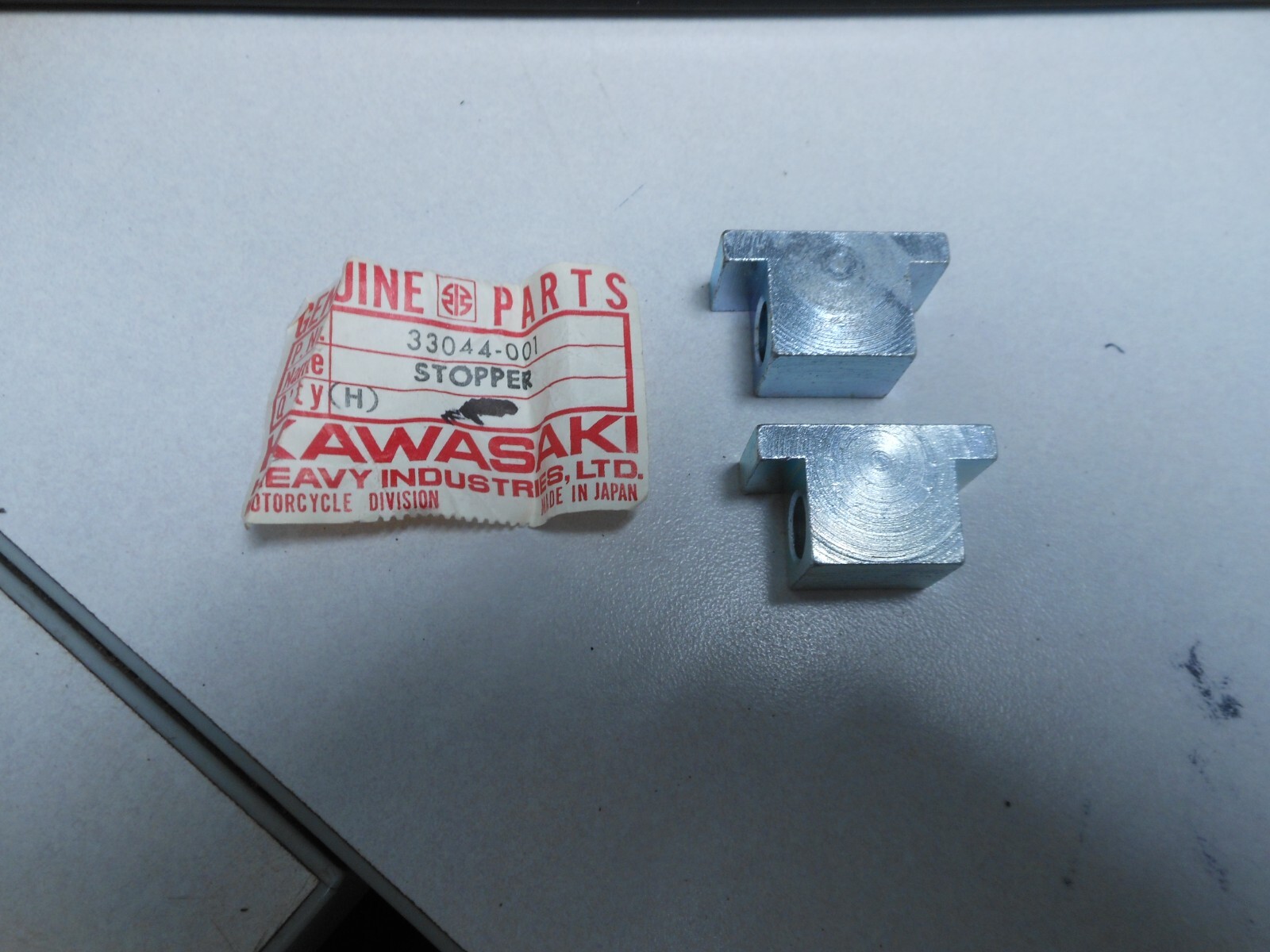 NOS Kawasaki Chain Adjuster Stopper 72-75 H2 77-05 KZ1000 33044