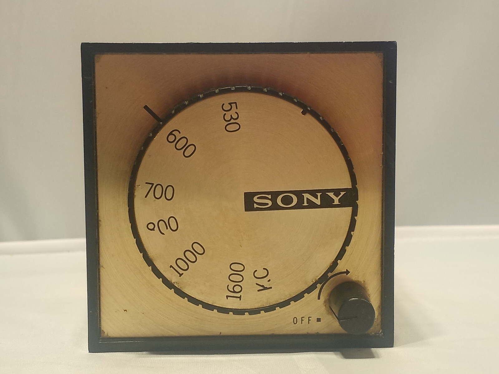 Vintage Sony Cube TR-1819 6 Transistor 4.5V Tabletop Radio | eBay