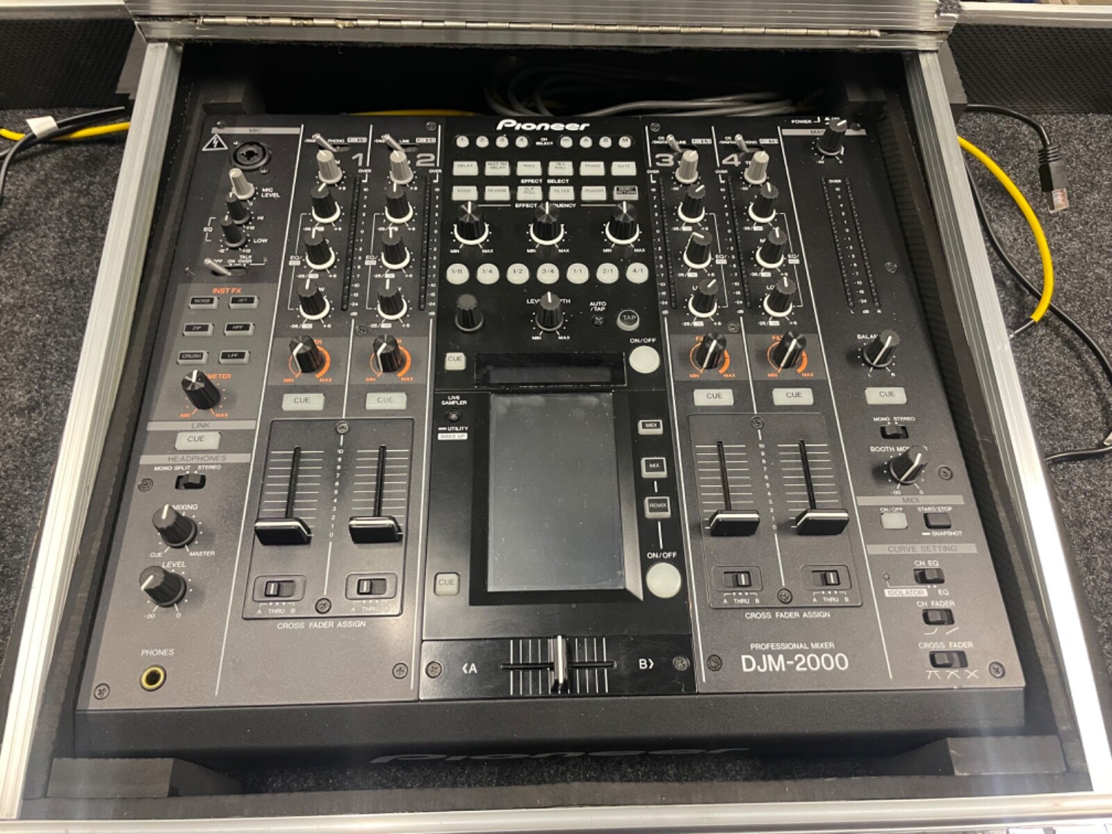 Pioneer DJM-2000 Performance DJ Mixer 4-Channel DJM2000 High-end