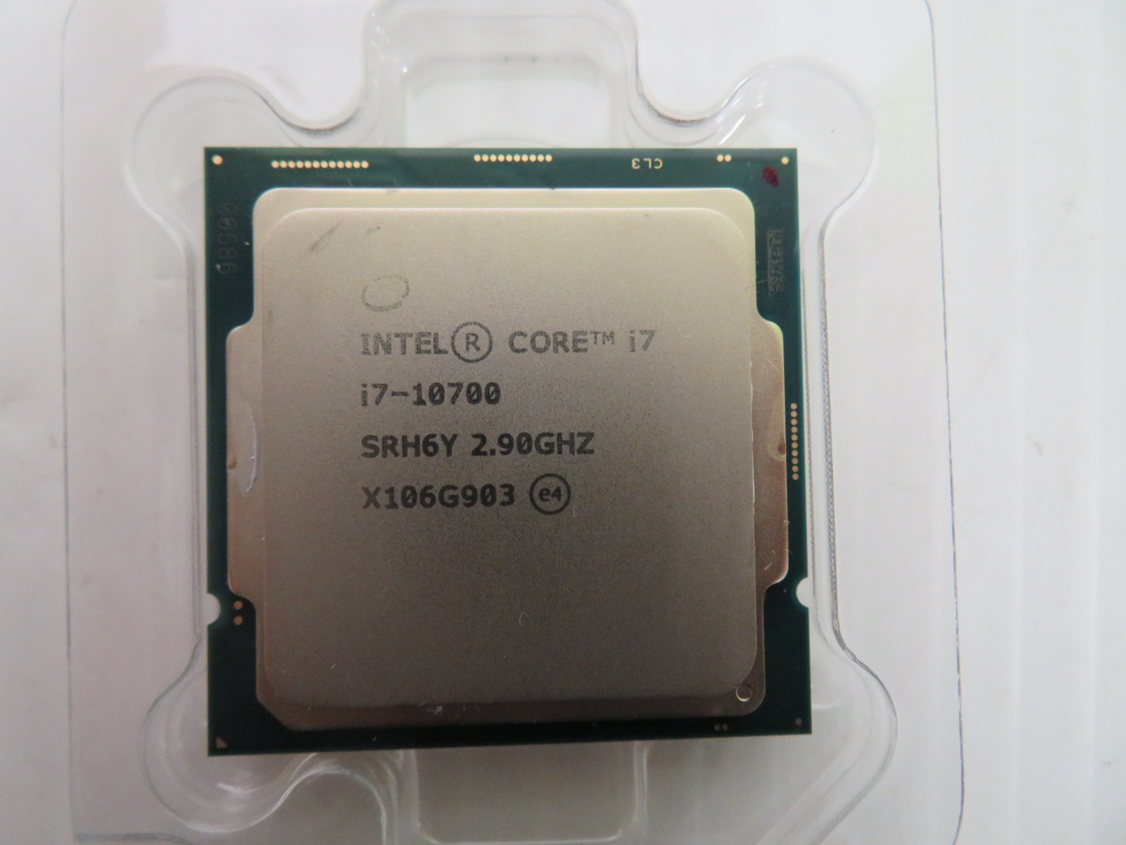 Intel Core i7-10700 Desktop Processor 8 Core 16 Threads 2.9 GHz