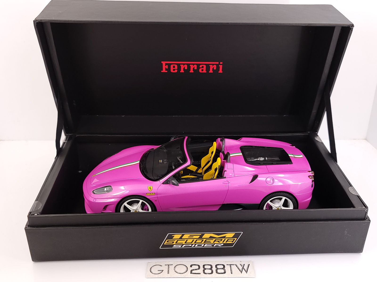 箱付き美品】Ferrari F430 スパイダー1/18 フェラーリ 箱付き美品