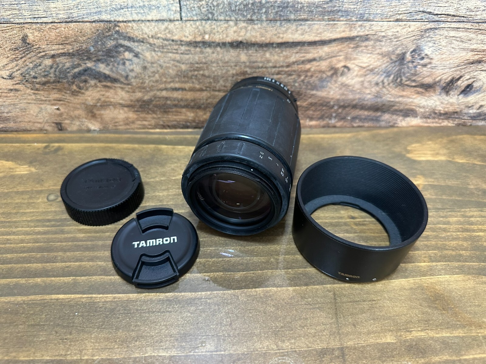 Tamron AF Tele-Macro 1:3.9 LD 70-300mm F4-5.6 Zoom Lens 472D for