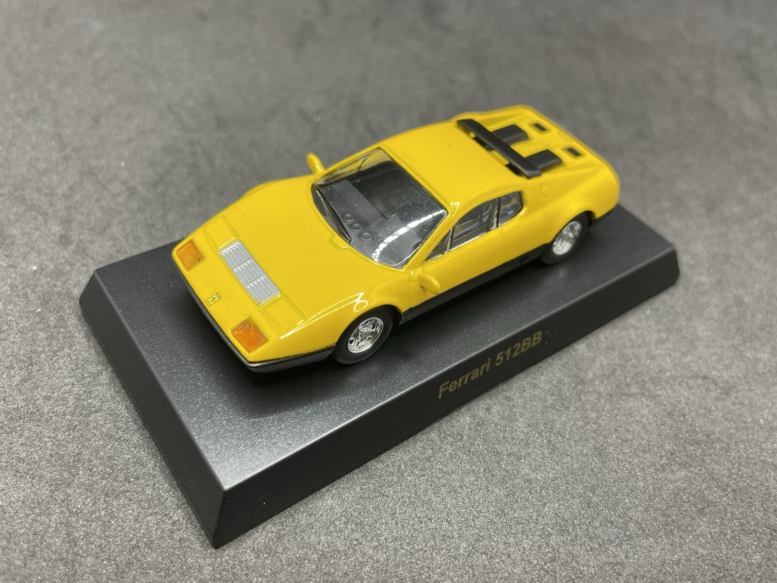 Kyosho 1/64 Ferrari collection 1 512 BB Yellow Diecast model car