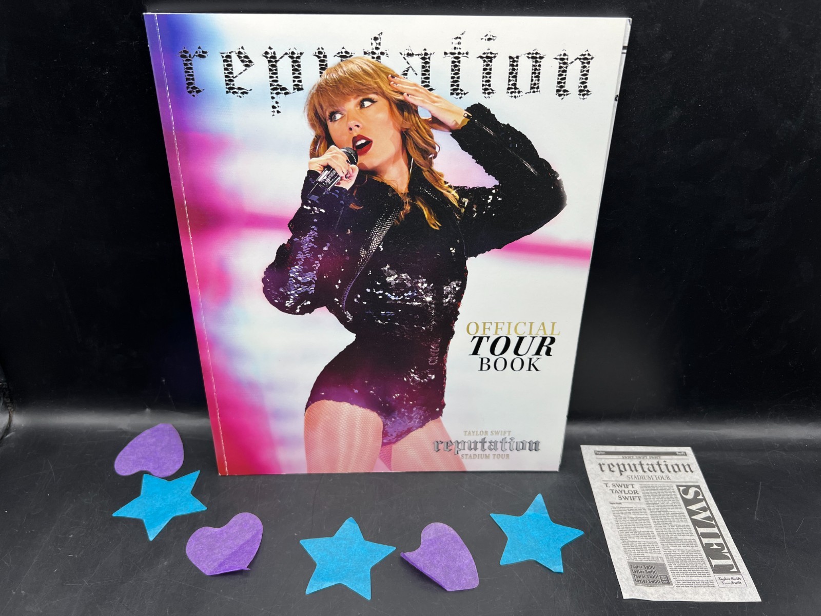 Official Taylor Swift Reputation Concert Stadium Tour Program Book