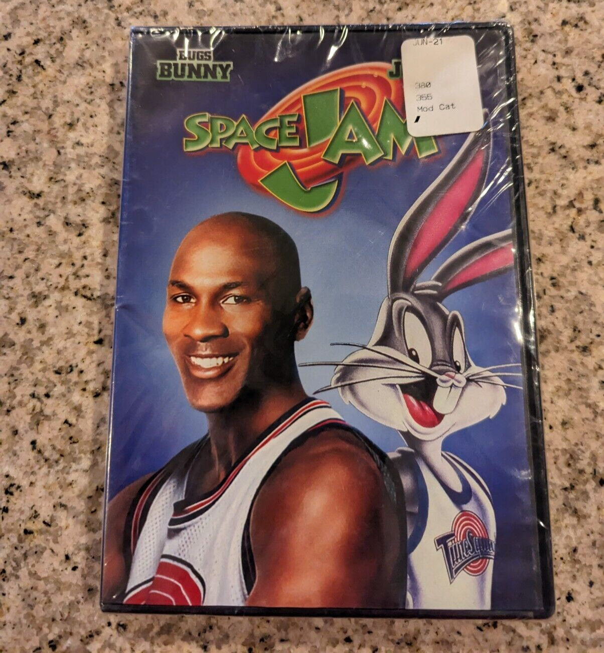 Space Jam 1996 DVD, 2016 NEW Billy West Michael Jordan Wayne
