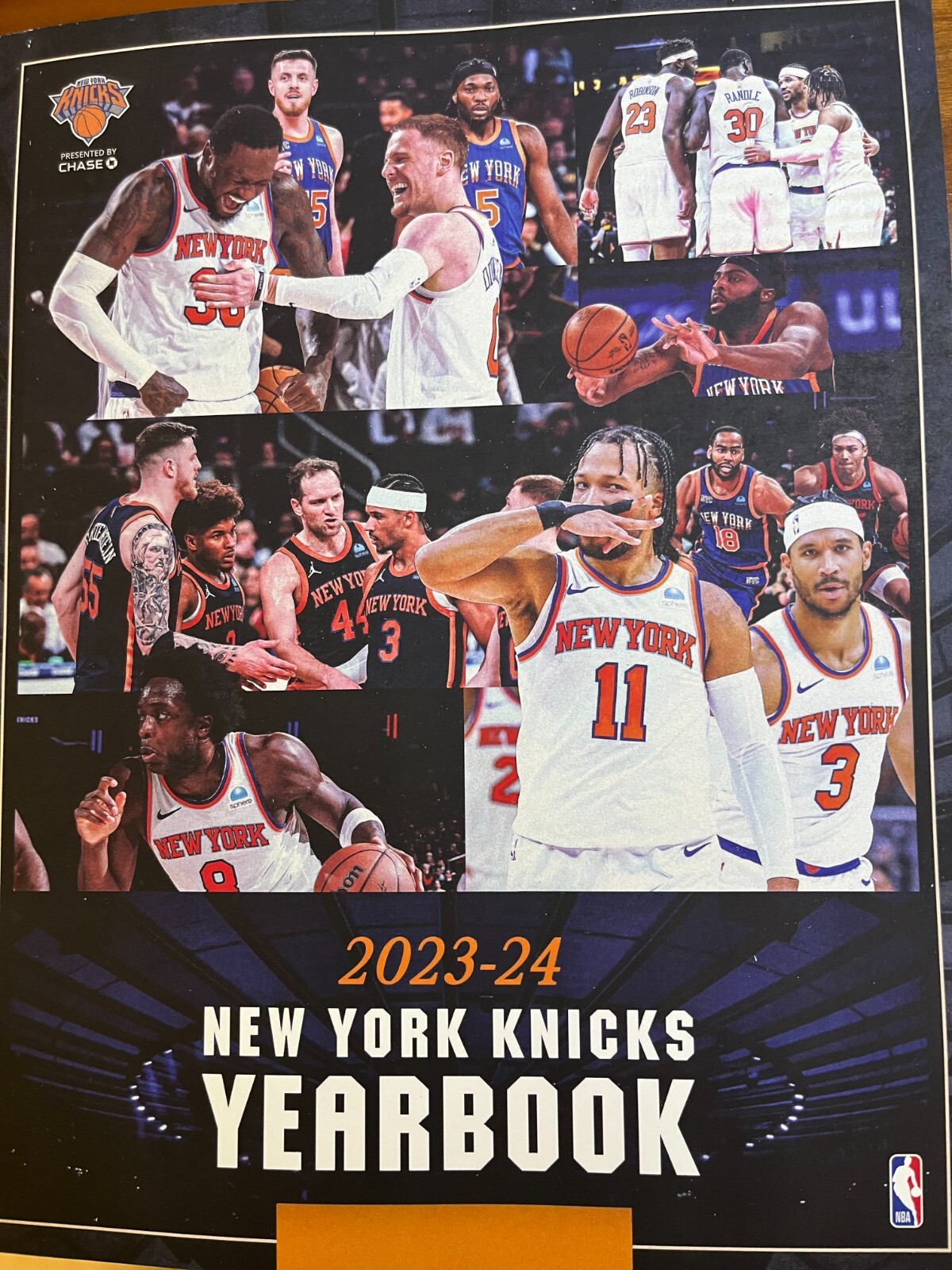 2023 - 2024 NEW YORK KNICKS YEARBOOK NBA BASKETBALL PROGRAM N.Y.