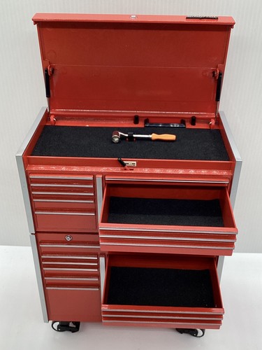 Snap-On Coin Bank Diecast Tool Box 1/8 Scale Red KRL1201 KRL1001