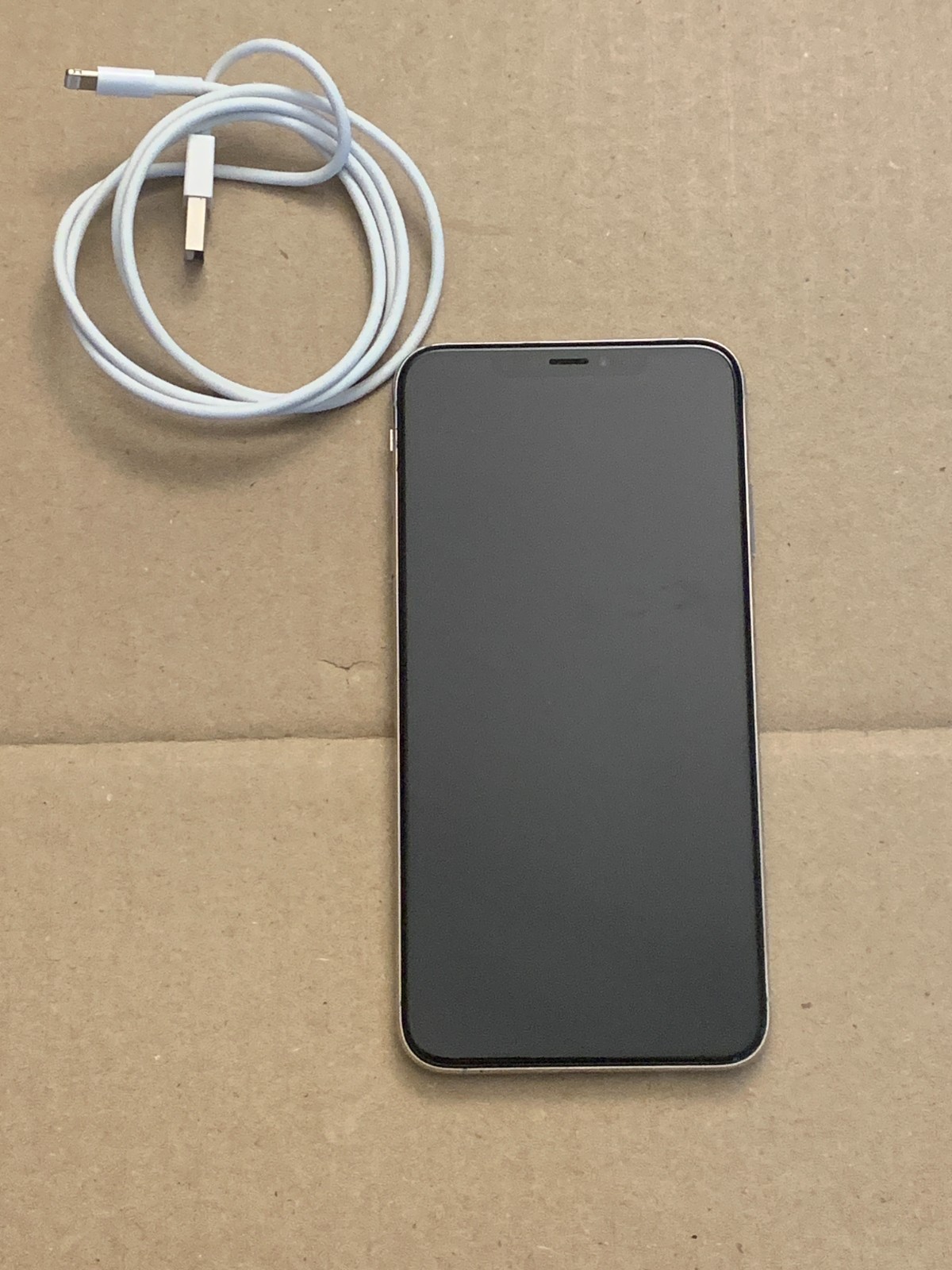 Apple iPhone XS Max 64GB Silver Unlocked A1921 | eBay