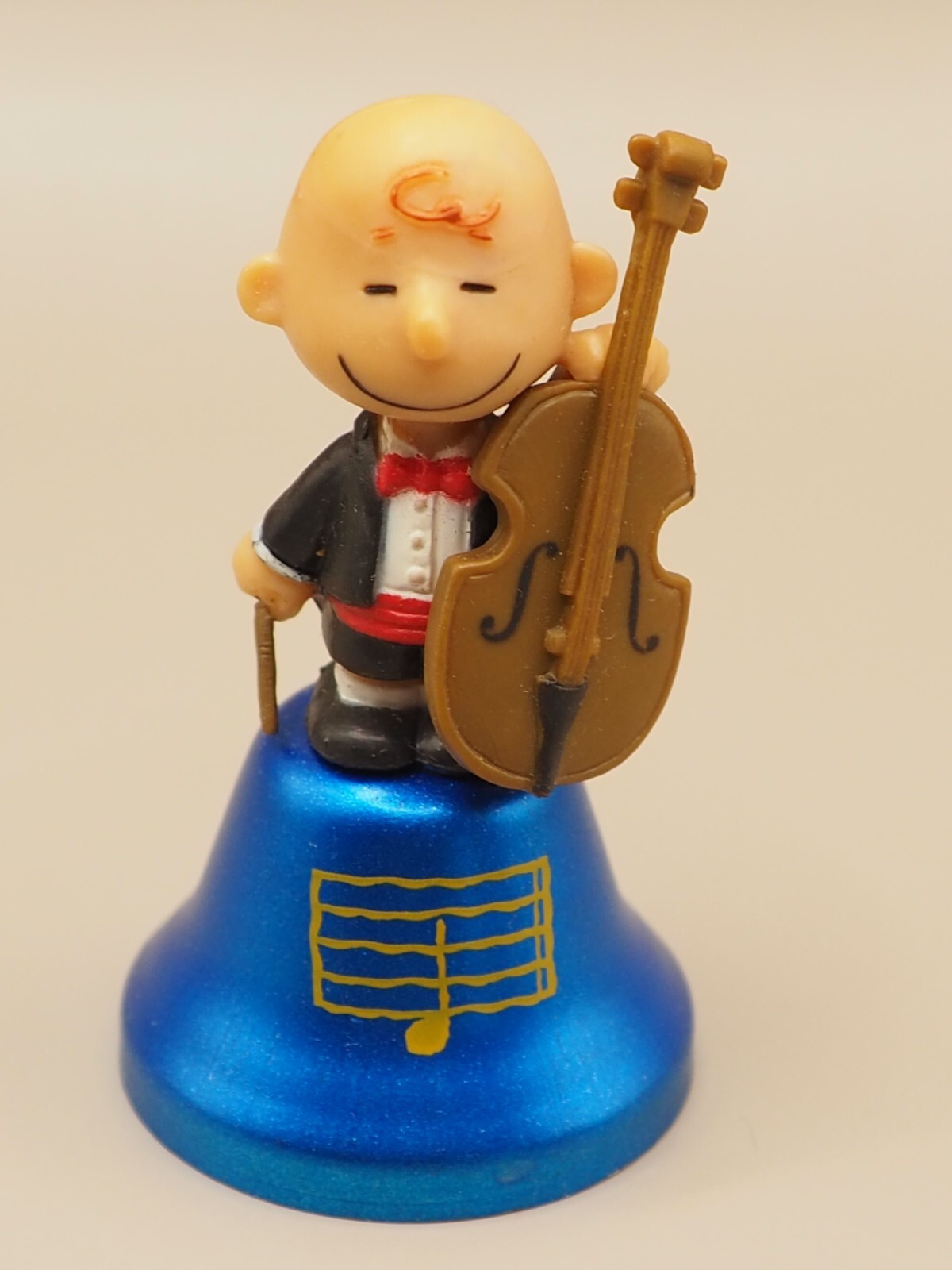 Charlie Brown Snoopy Hand bell 2 Cello Mini Figure Pepsi Anime