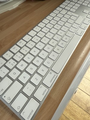 A1843 Apple Magic Keyboard With Numeric Pad 1x White Replacement