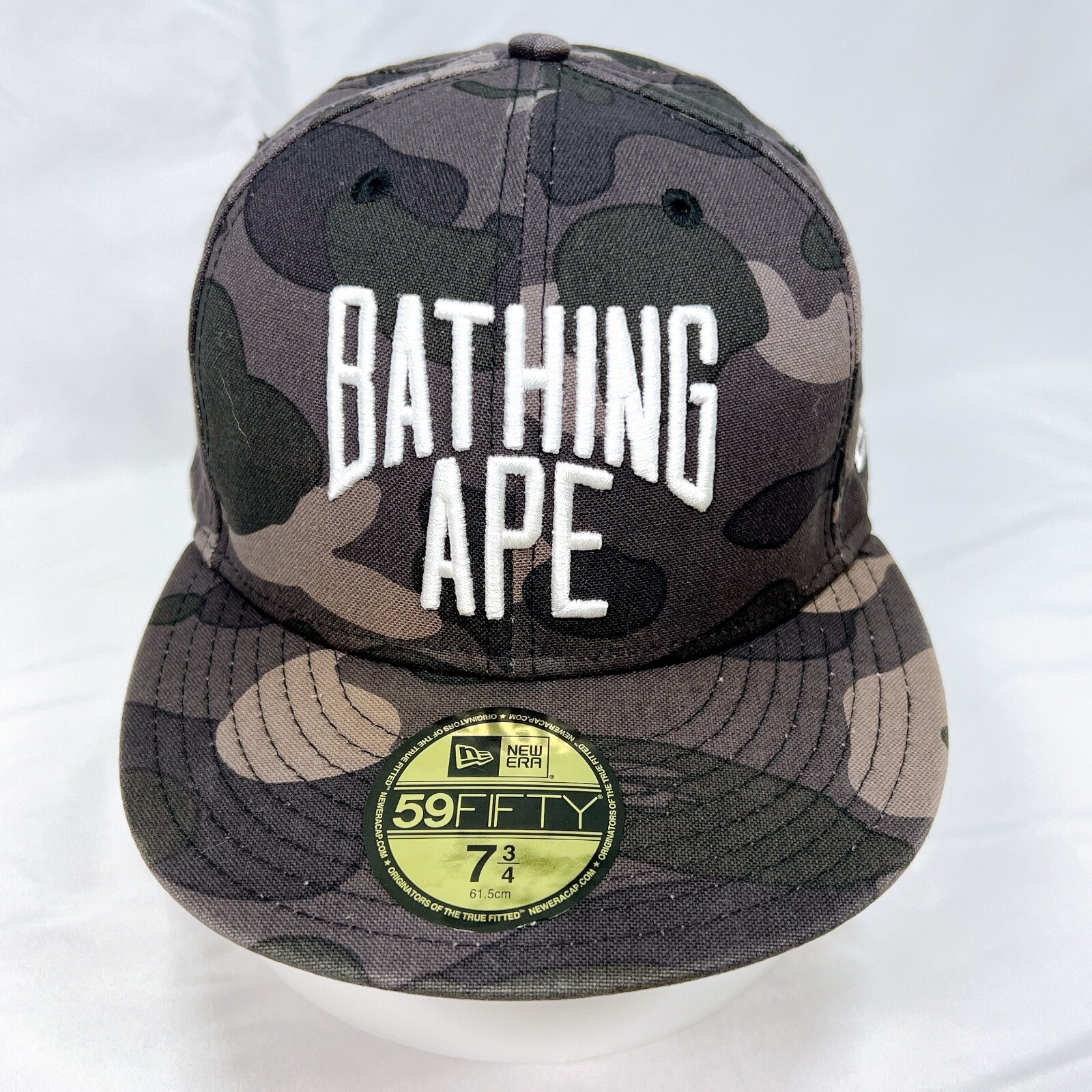 A BATHING APE NEW ERA CAP ORIGINATORS OF THE TRUE FITTED 7 4/3