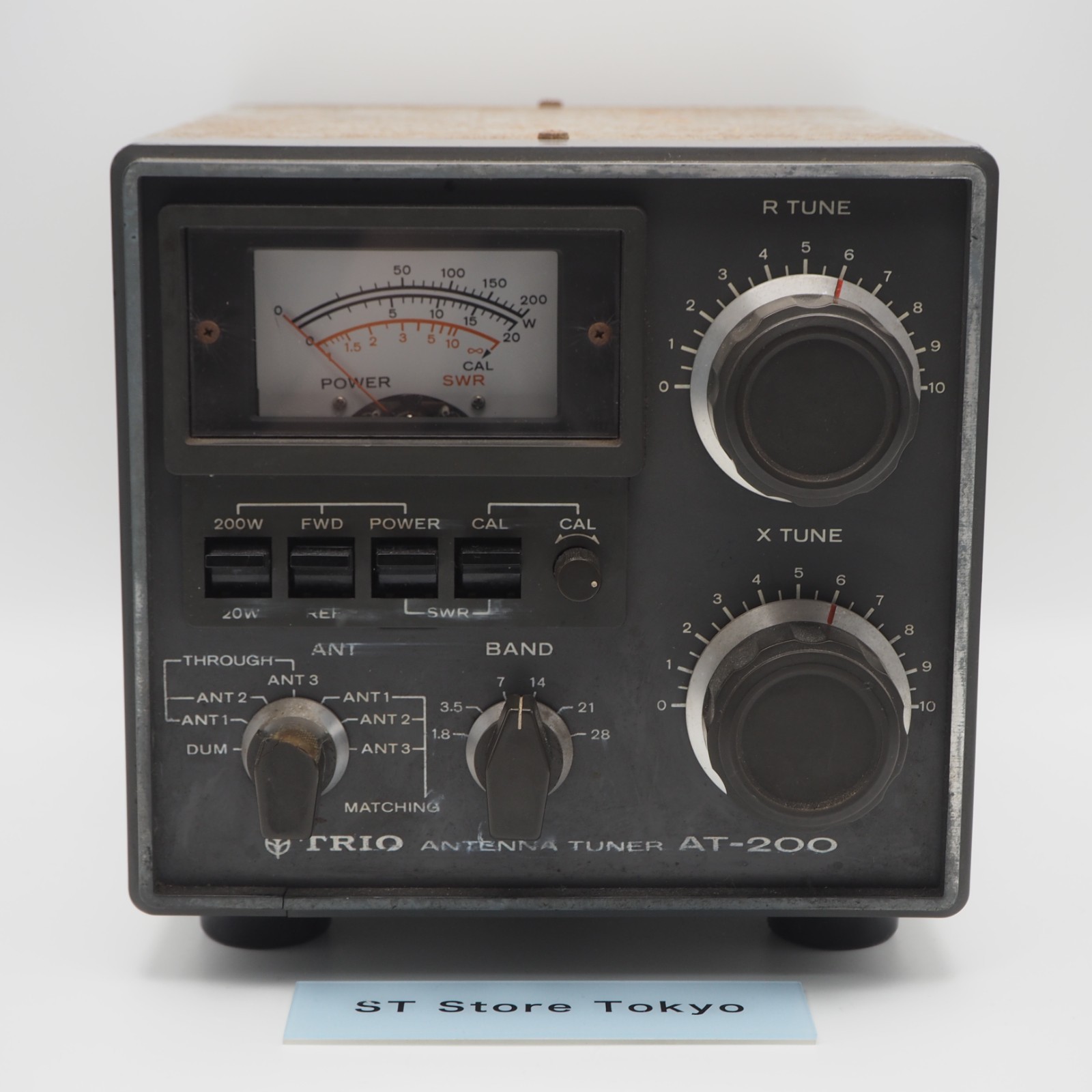 ろこ 中古 TRIO トリオ アンテナ チューナー(AT-200) Kenwood TRIO AT