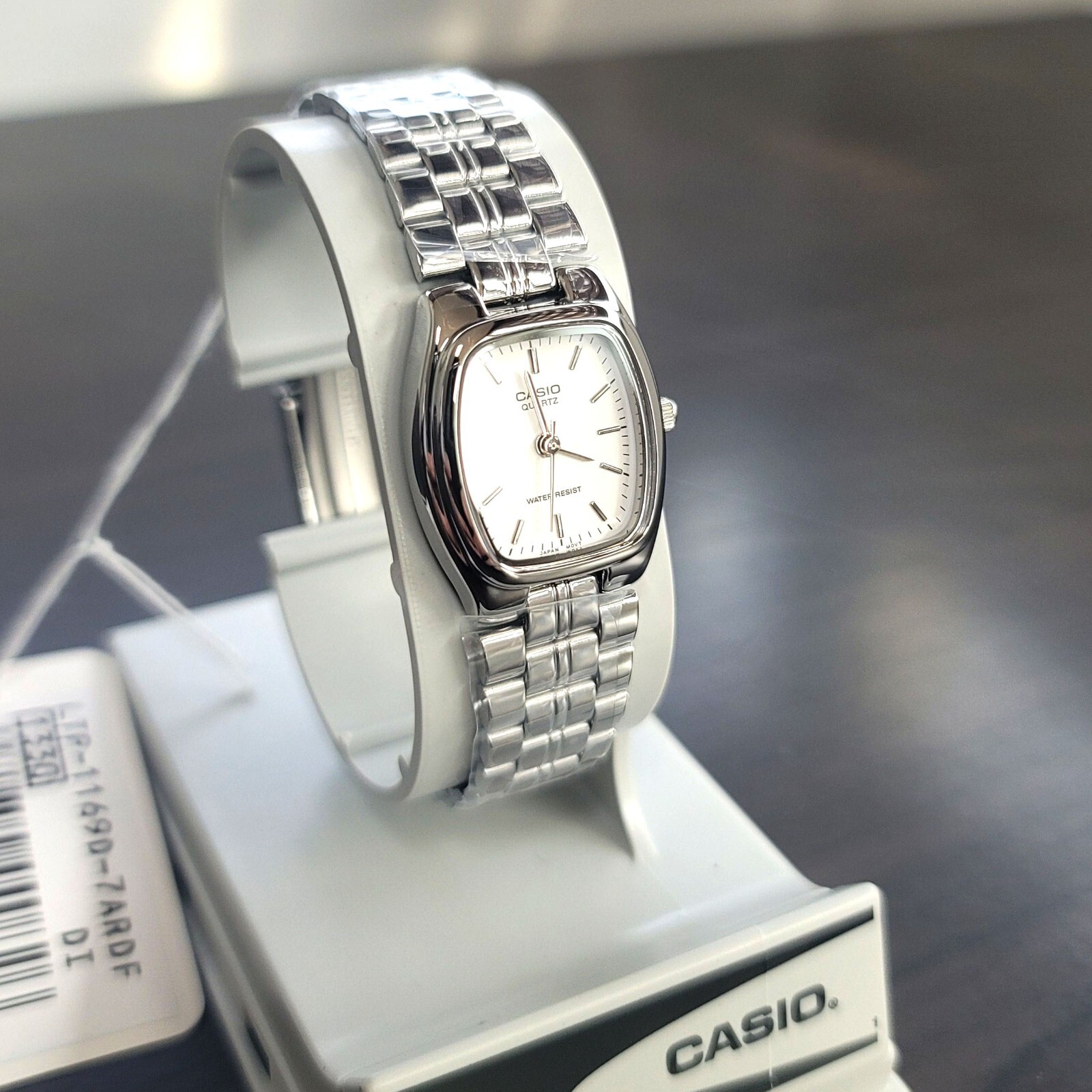 Casio Women's Watch Metal Band Silver White Original New LTP-1169D