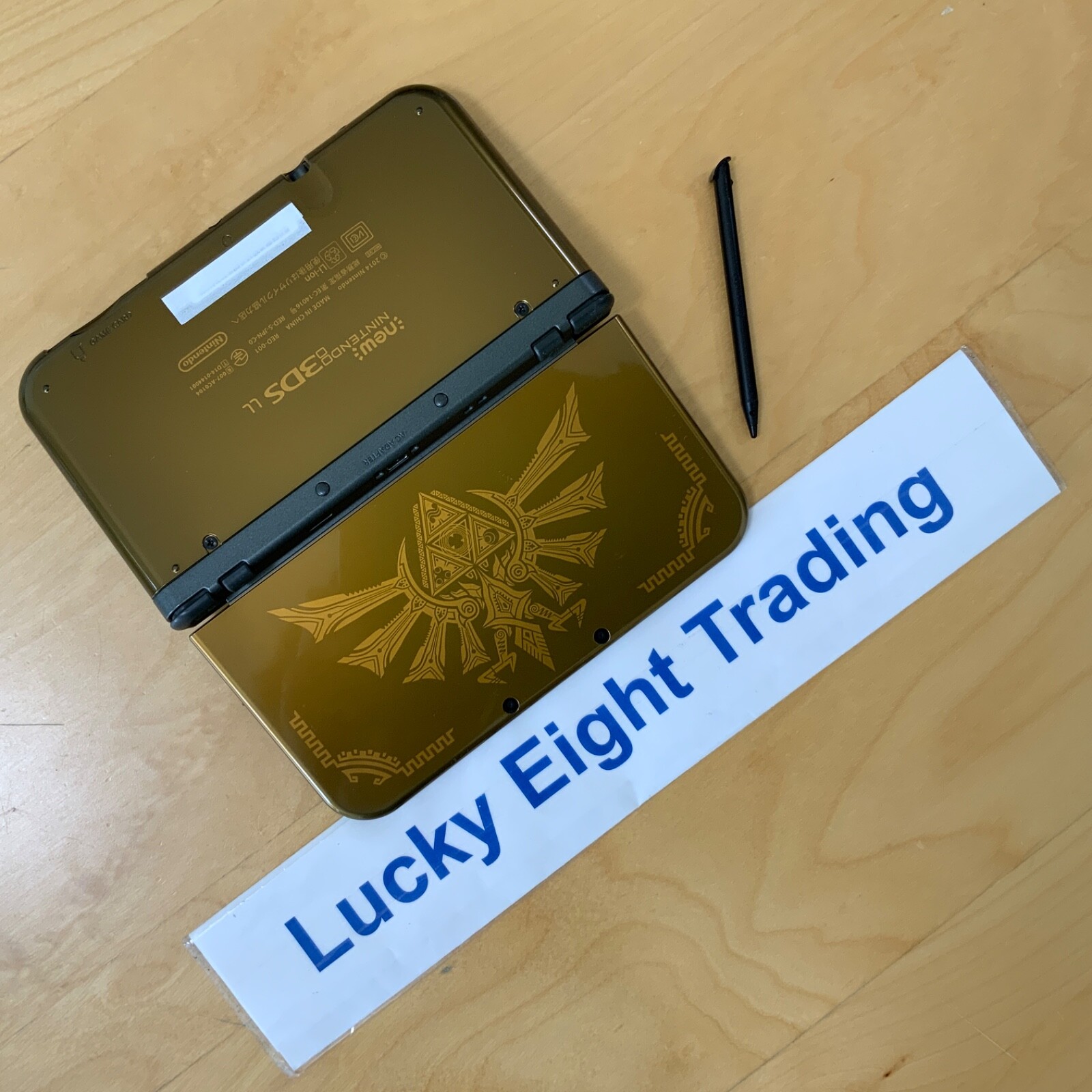 New Nintendo 3DS XL LL Zelda Hyrule Edition Console Stylus