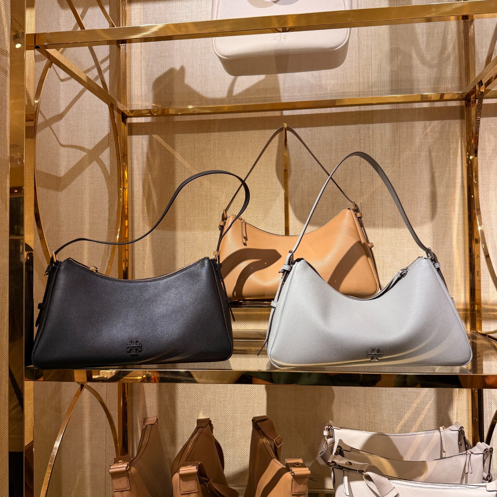 _57.JPG?set_id=880000500F