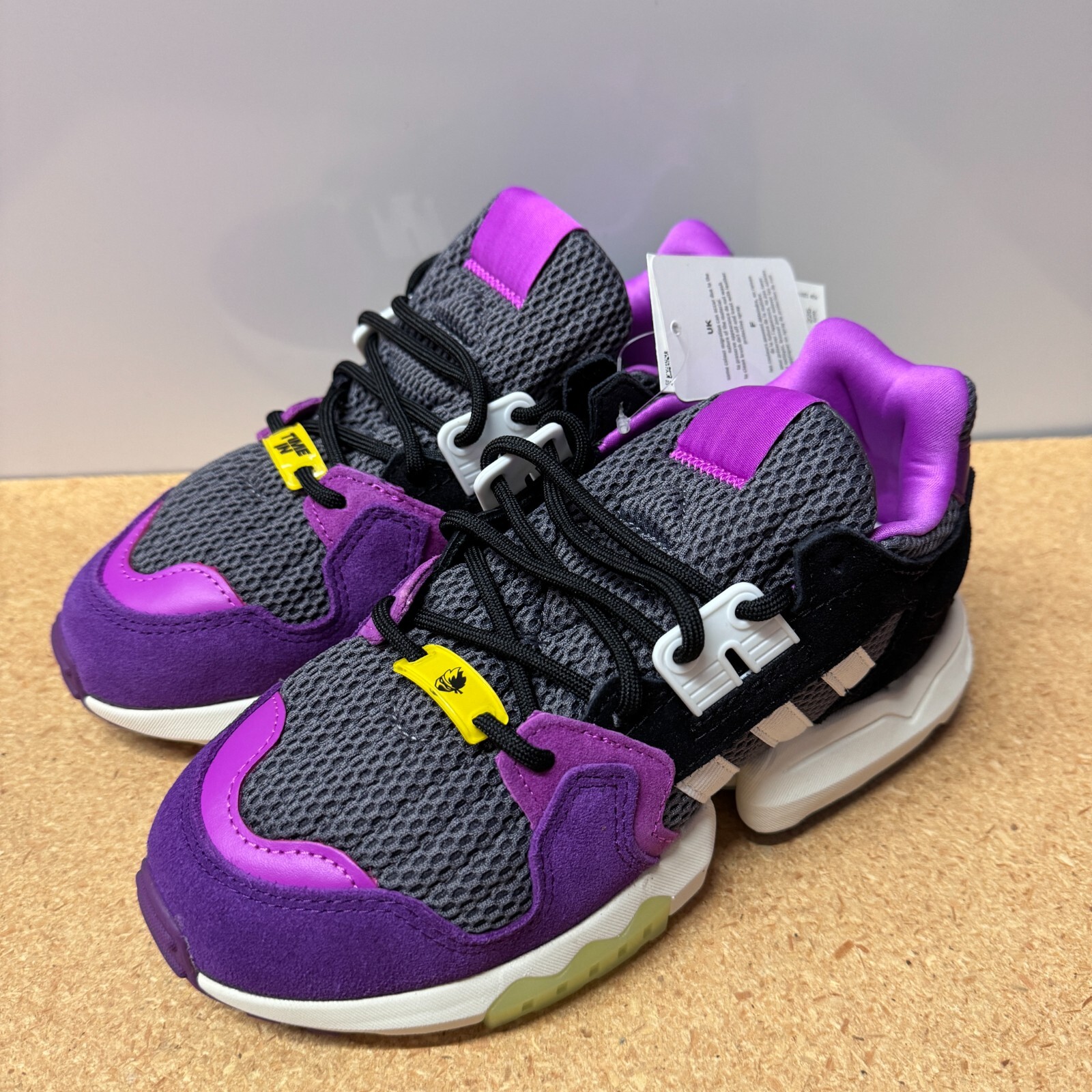 $_32.JPG?set_id=880000500F