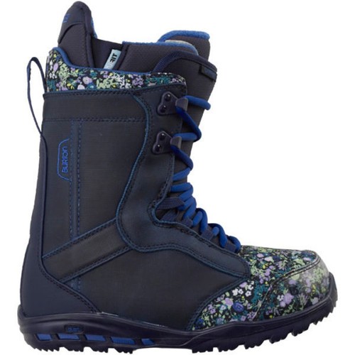 2023 Burton Kids Zipline BOA Snowboard boots, size 5K, black #5D4