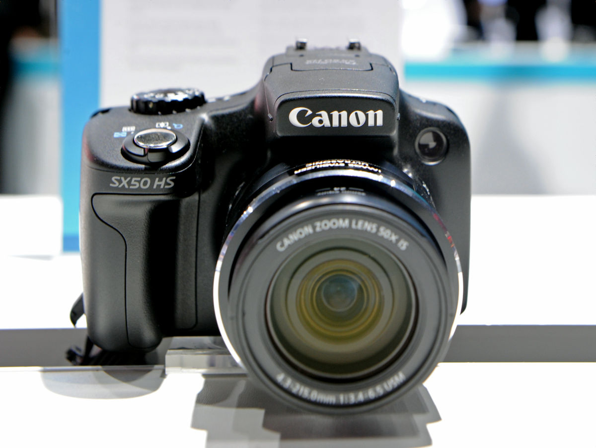 世界初の光学50倍ズーム搭載コンデジ「PowerShot SX50 HS」実機