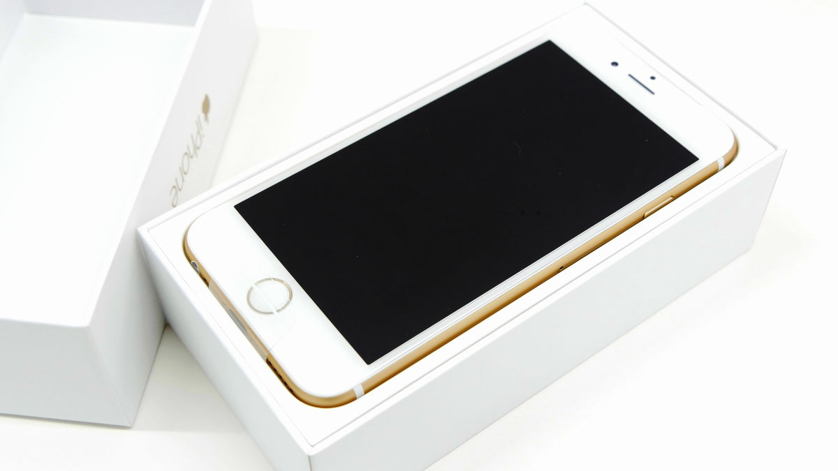 中身もデザインも大きく進化「iPhone 6」ゴールド速攻フォトレビュー
