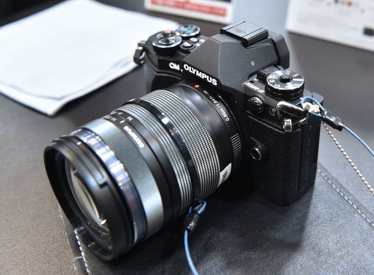 5軸手ぶれ補正&4000;万画素相当の40Mハイレゾショット搭載のオリンパス