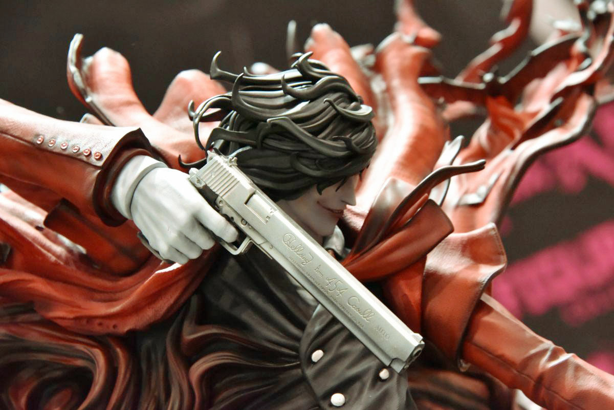 ヘルシング「アーカード」＆トライガン「ヴァッシュ・ザ・スタンピード