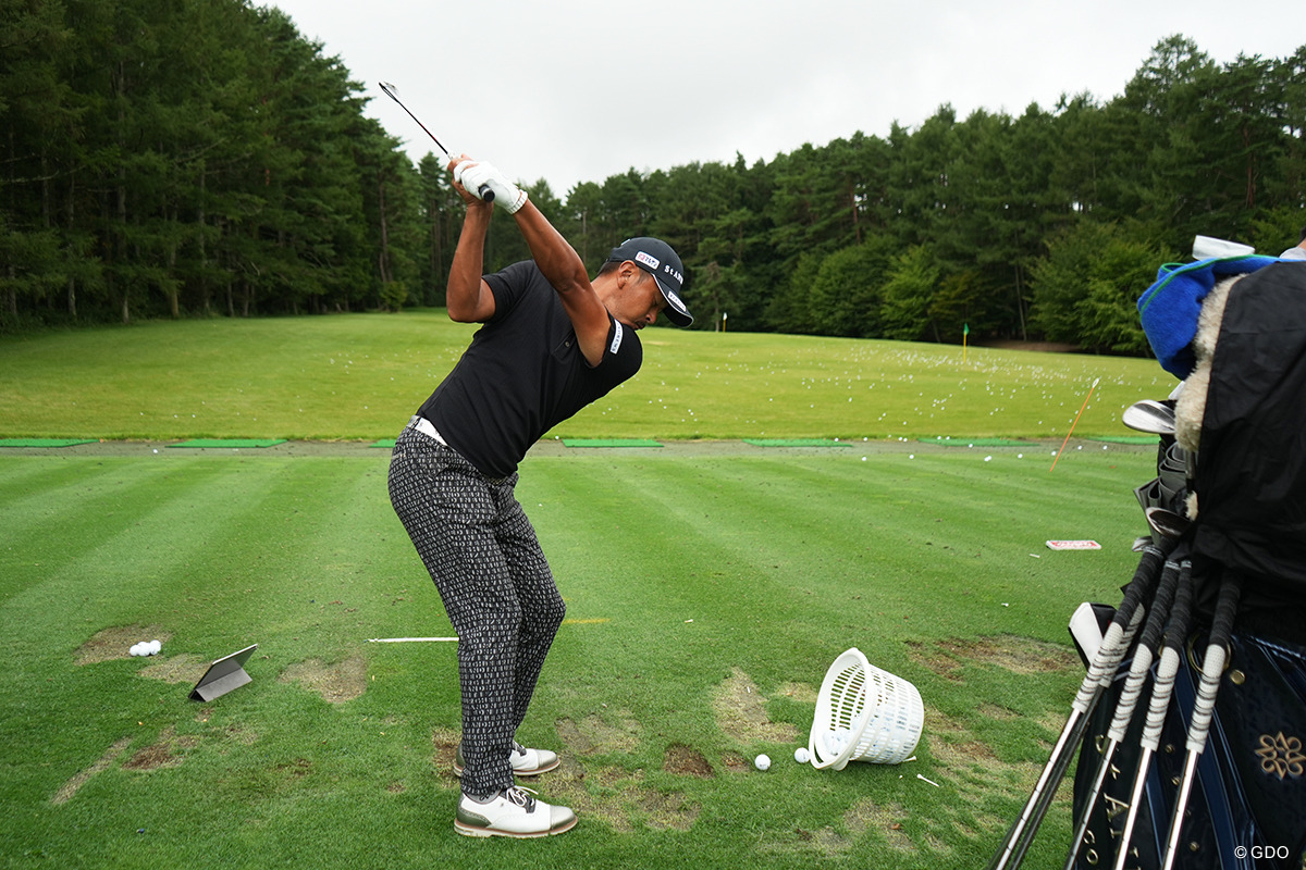 思い入れのある富士桜で岩田寛がキャロウェイの新アイアンを投入