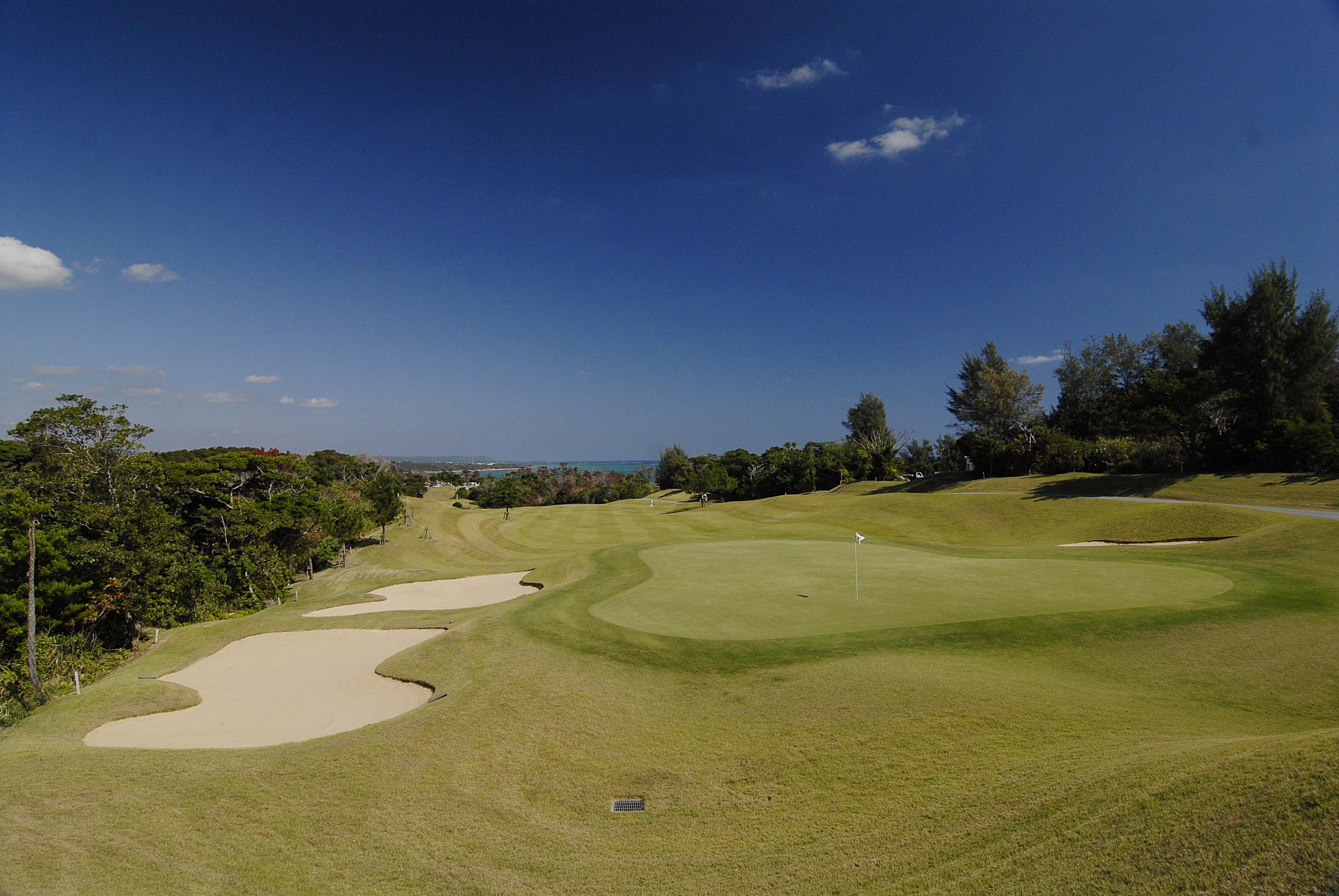 宜野座カントリークラブを予約する｜GDOゴルフ場予約