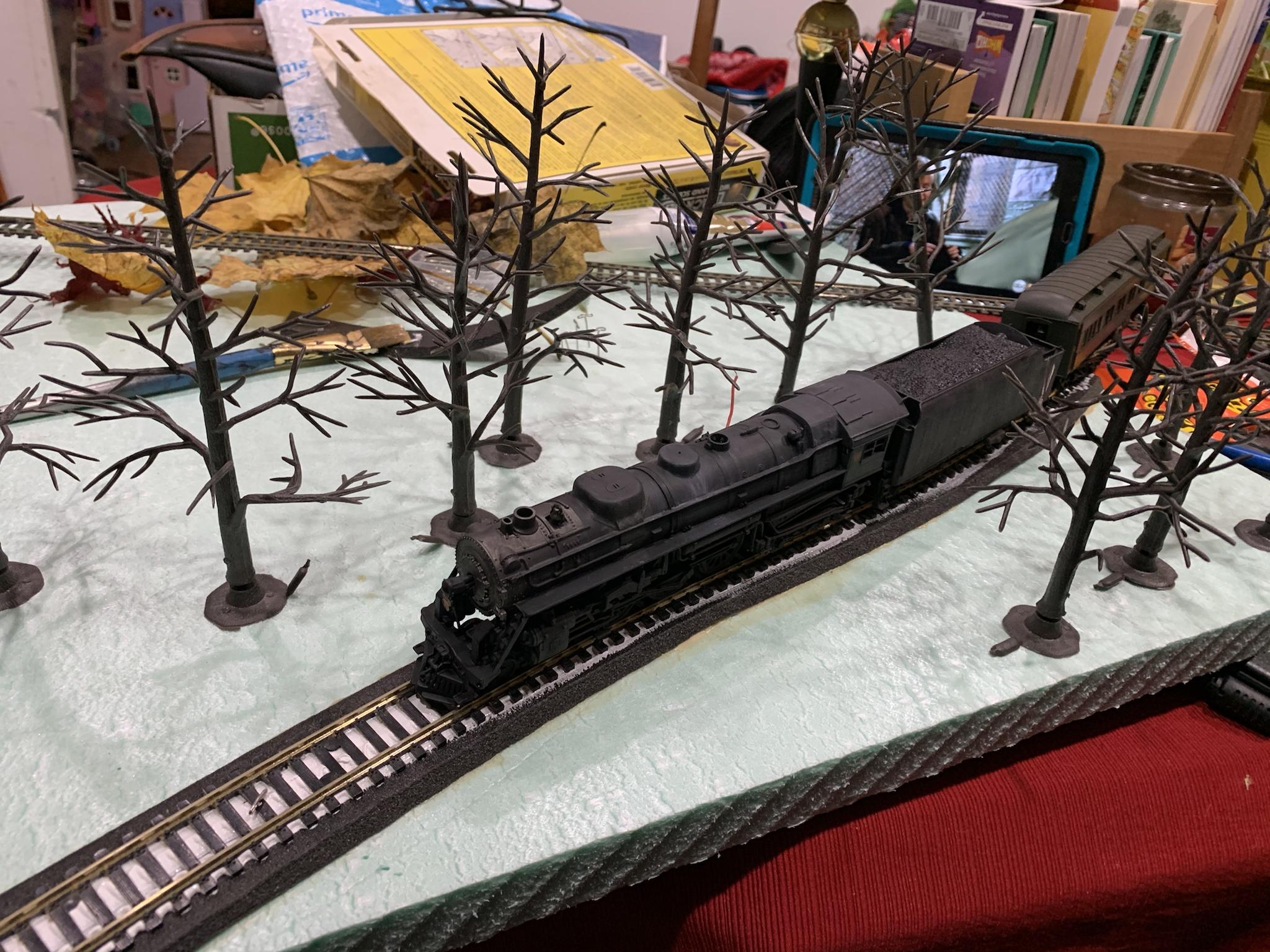 Revell's 1/87 scale NY Central Hudson - Figures and Misc