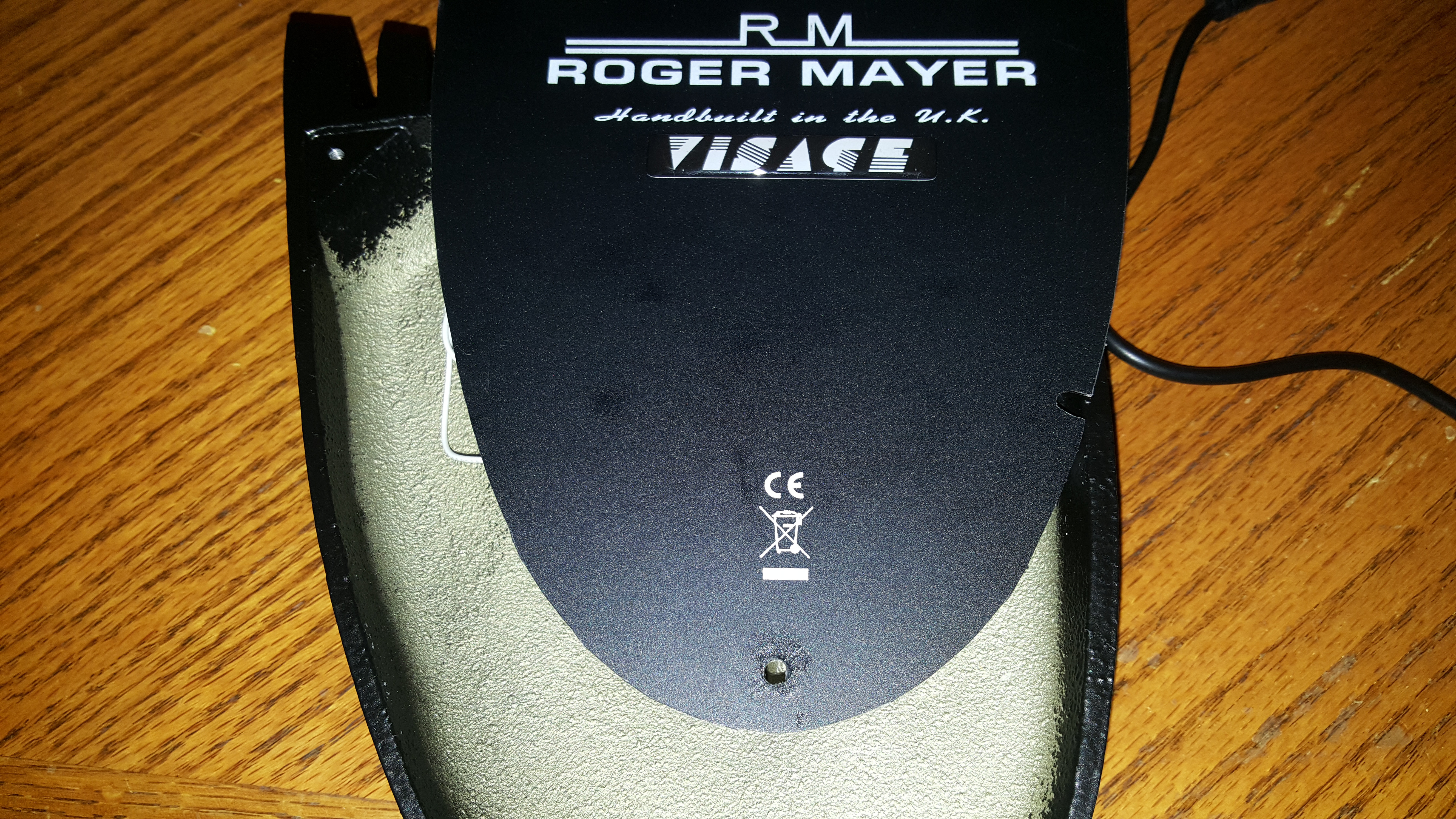Roger Mayer Rocket series pedals - AC Adapter | The Gear Page
