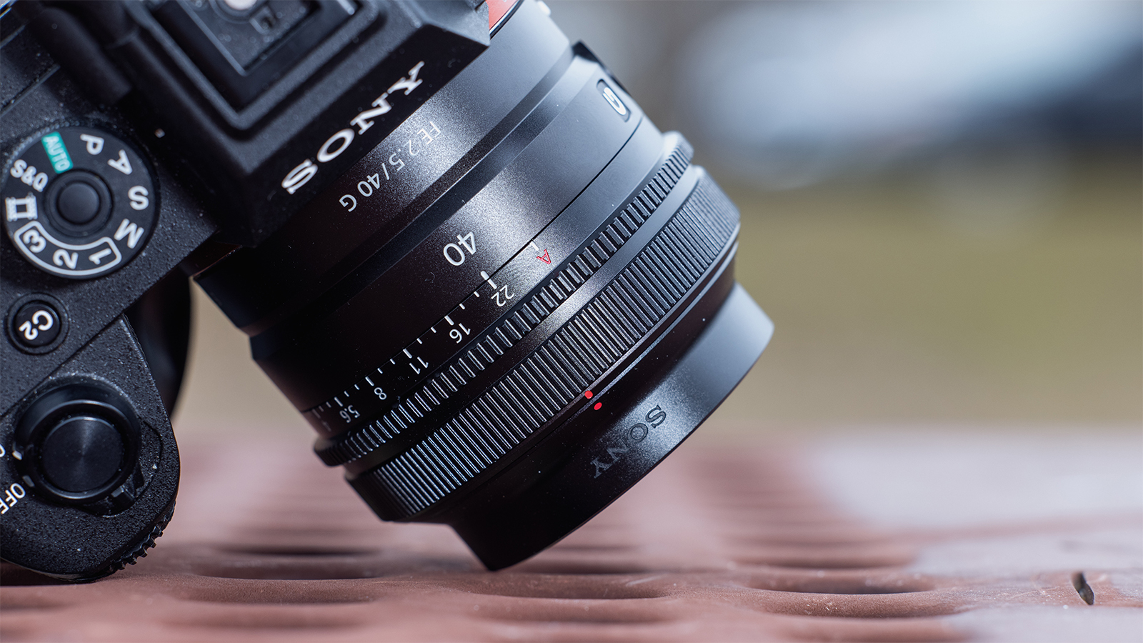 Sony FE 40mm F2.5 G Review | PCMag