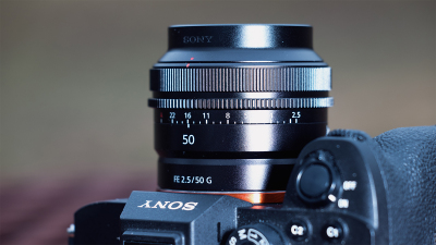 Sony FE 50mm F2.5 G Review | PCMag