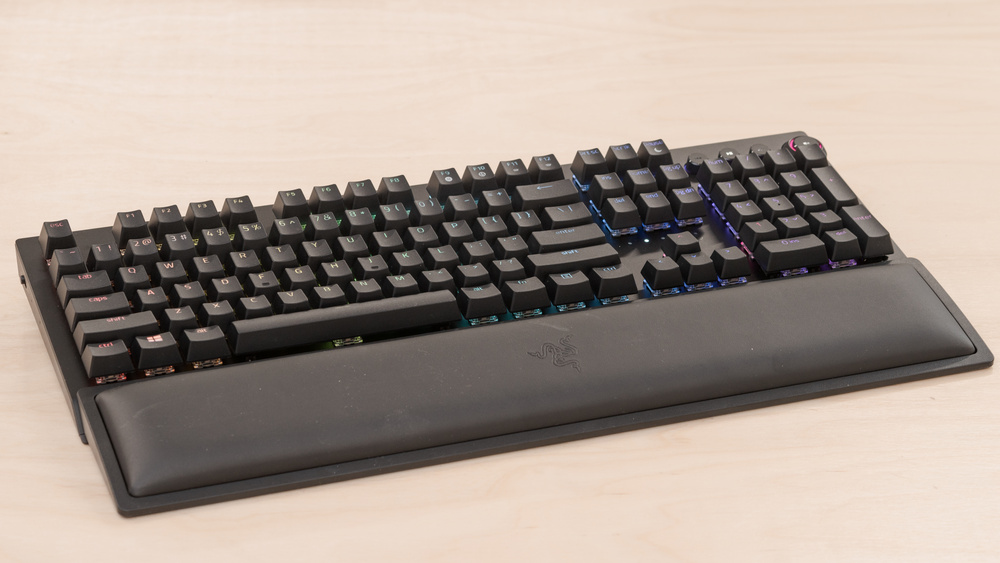 Razer BlackWidow V3 Pro Review - RTINGS.com