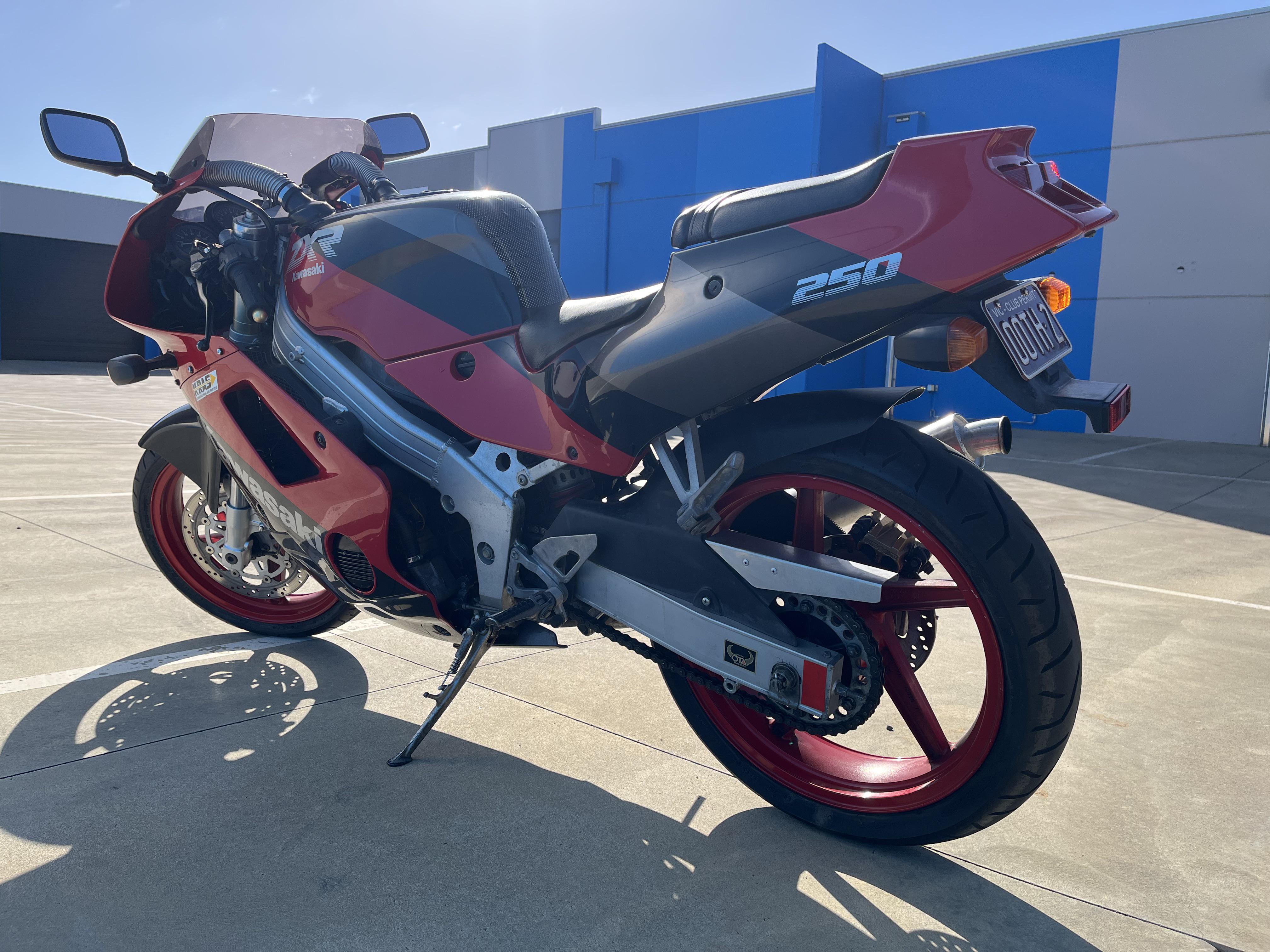 1989 ZXR250A : r/Kawasaki