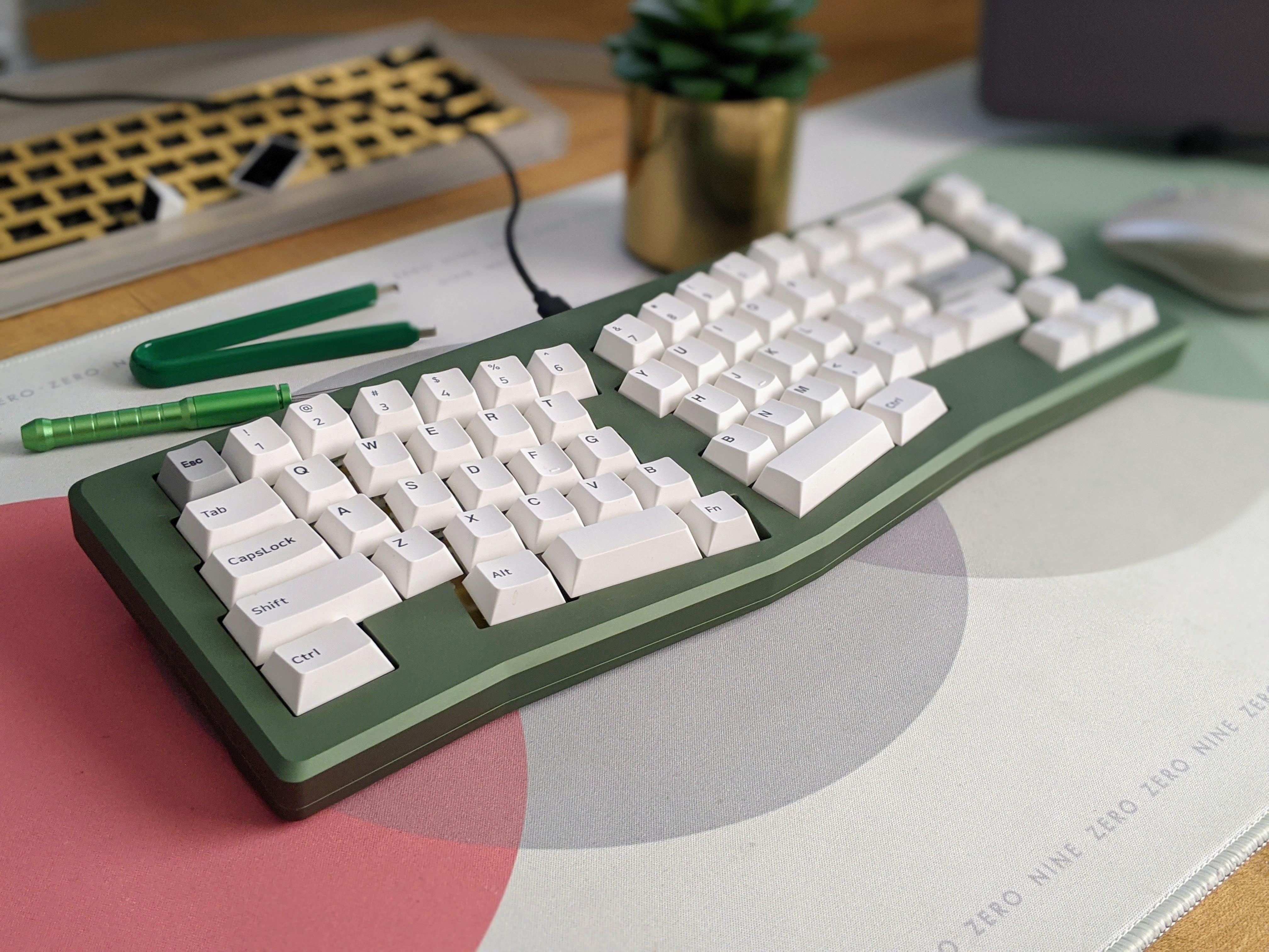 Vulcan X KBDFans Maja Keyboard finally arrived! Now i just need my