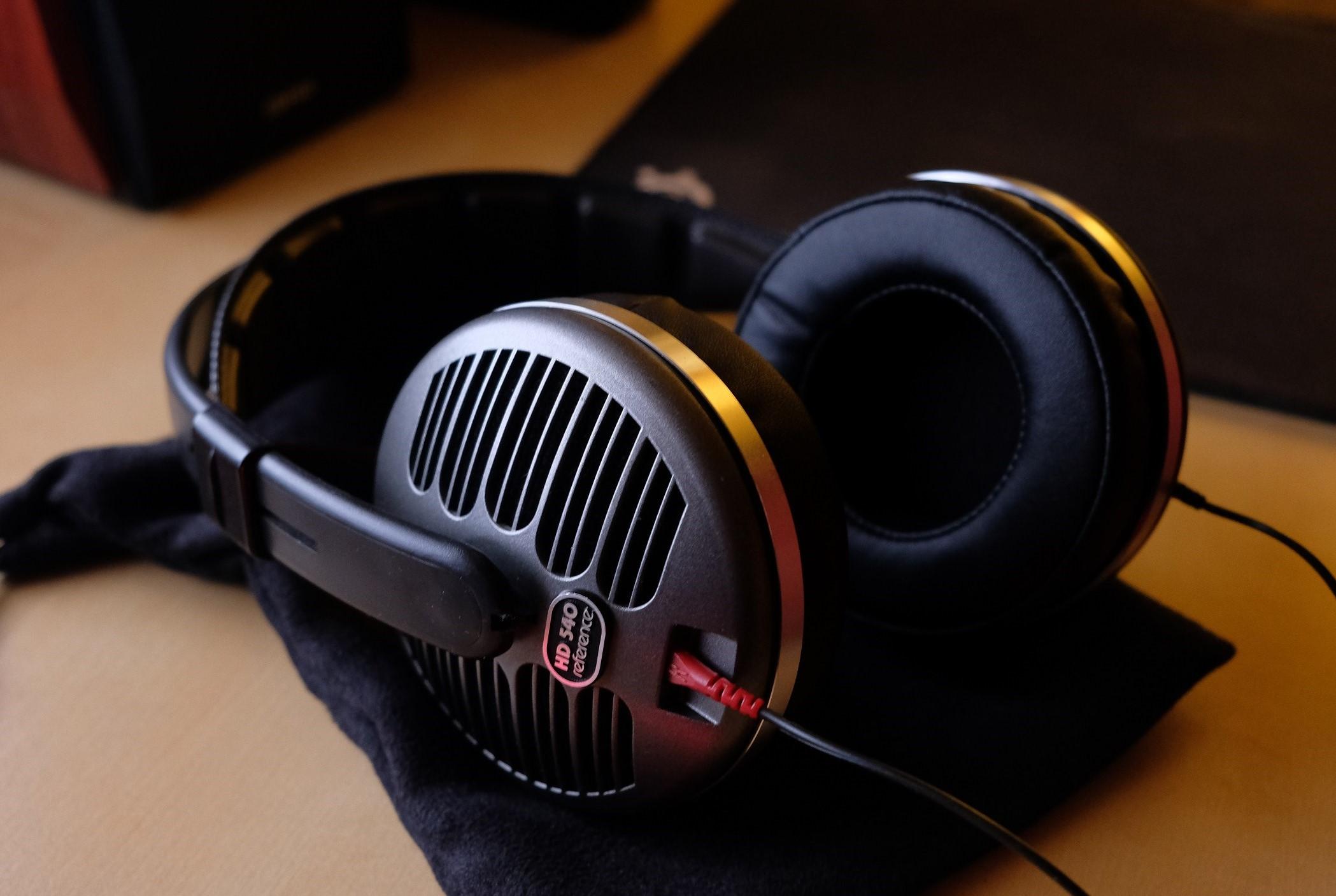 Sennheiser HD540, a vintage gem : r/headphones