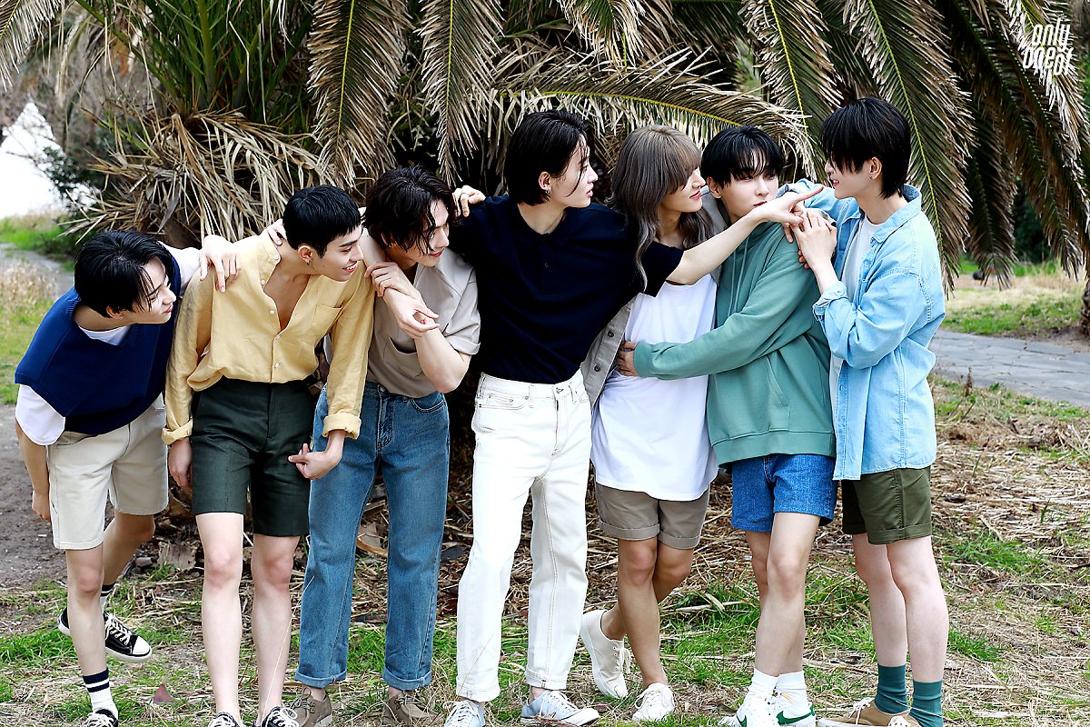 OnlyOneOf - produced by [myself] + unknown art pics 2.0 (NAVER